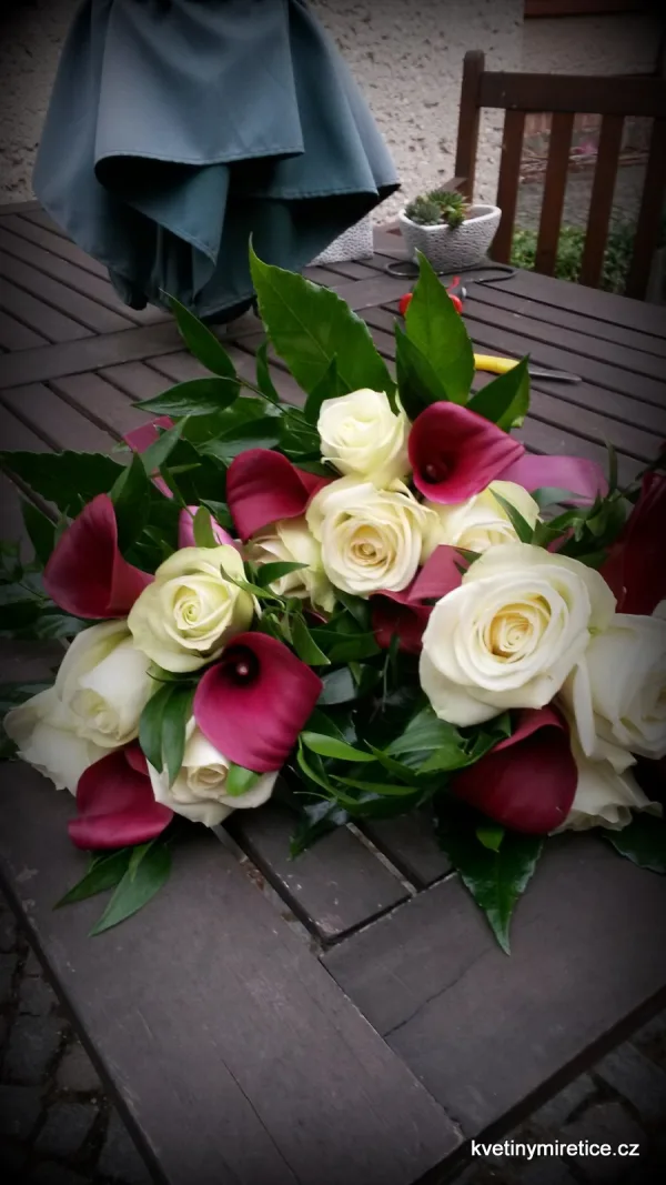 Svatby — fotografie 79