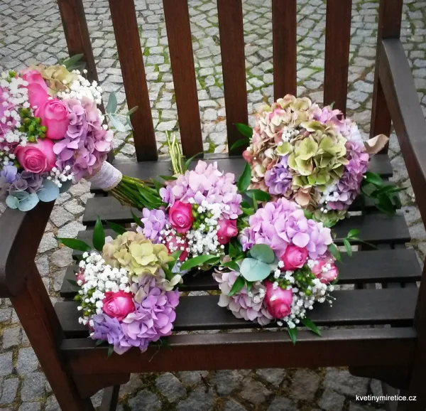 Svatby — fotografie 84