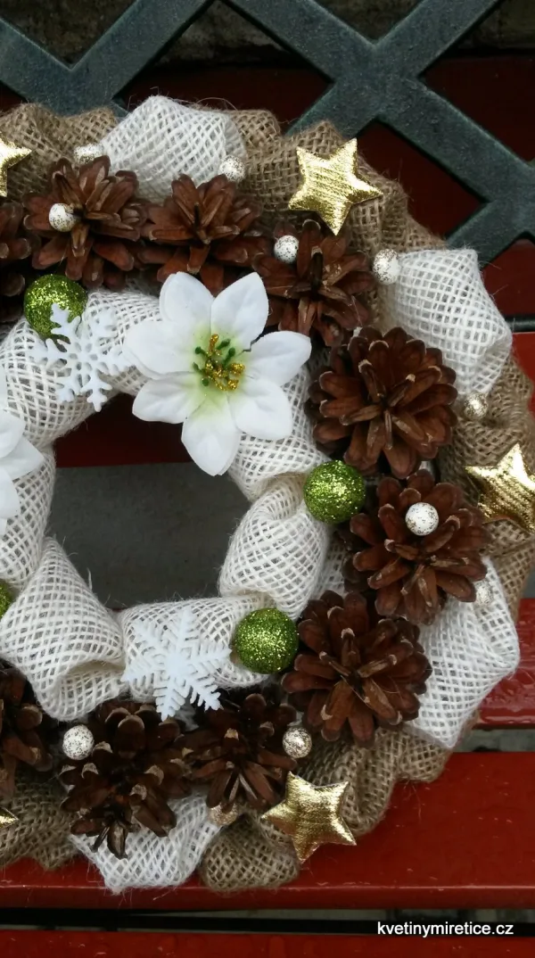 Věnce — fotografie 56