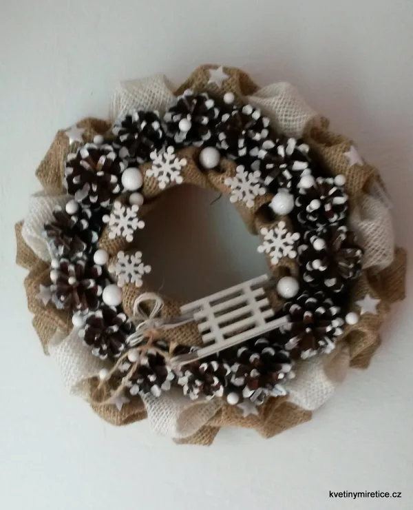 Věnce — fotografie 61