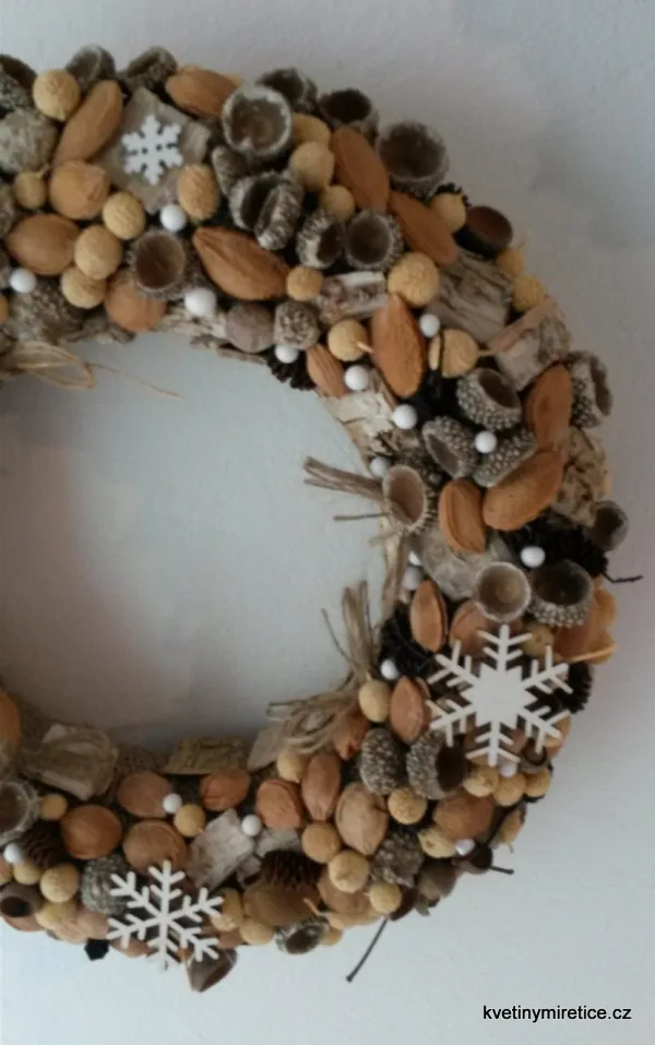 Věnce — fotografie 67