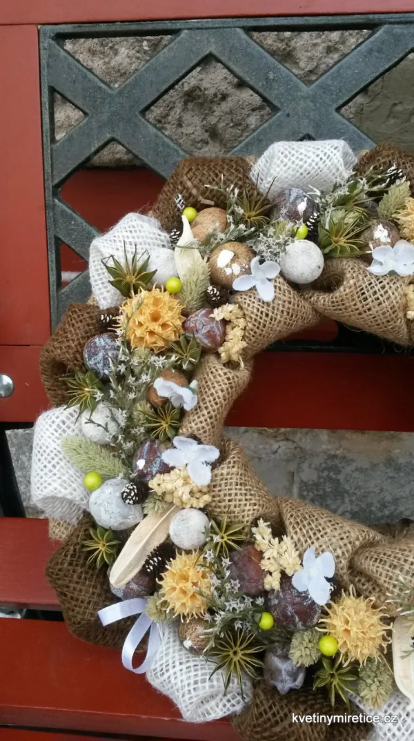 Věnce — fotografie 72